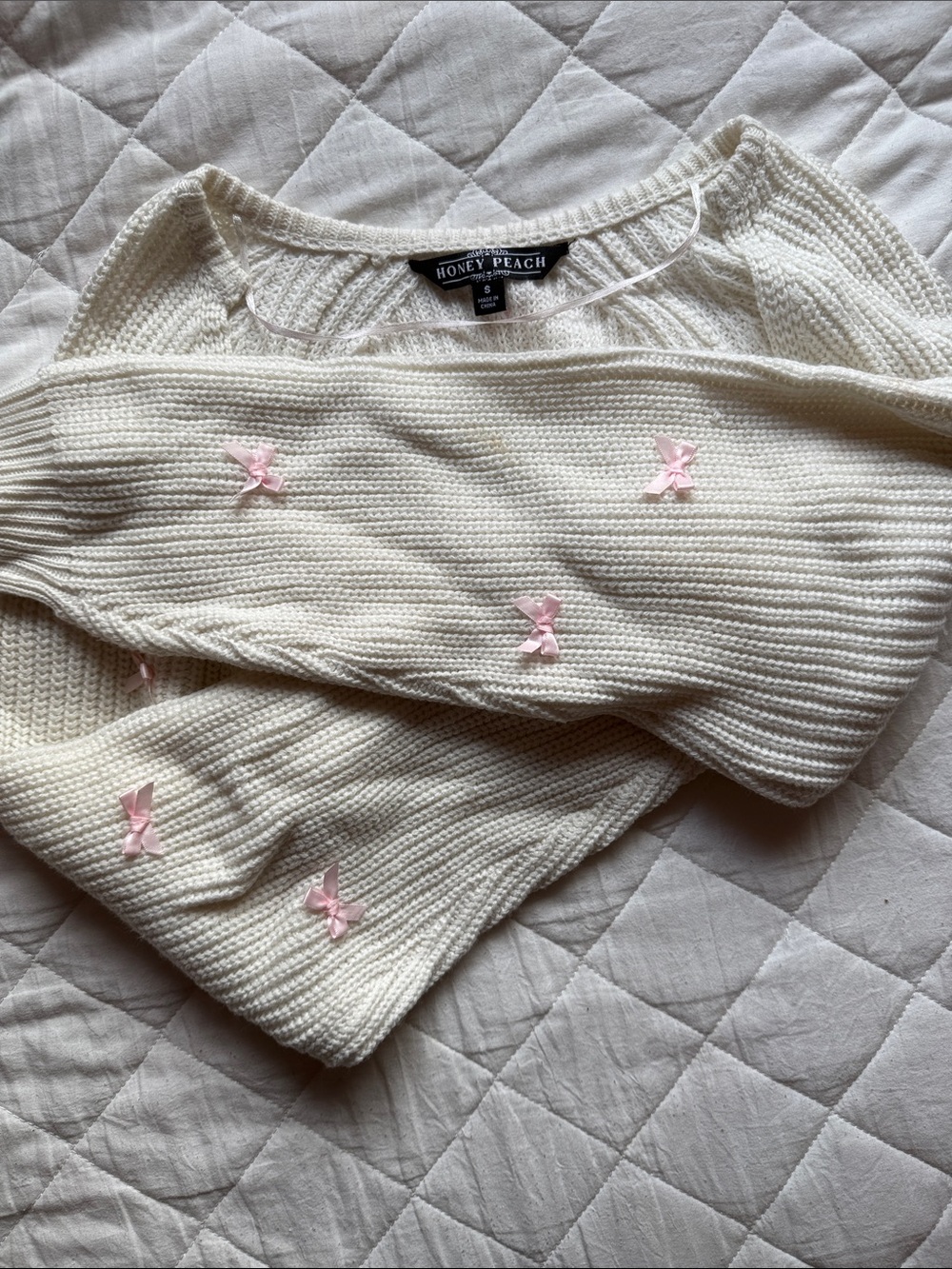 Women's Cream Cropped Knit Cardigan